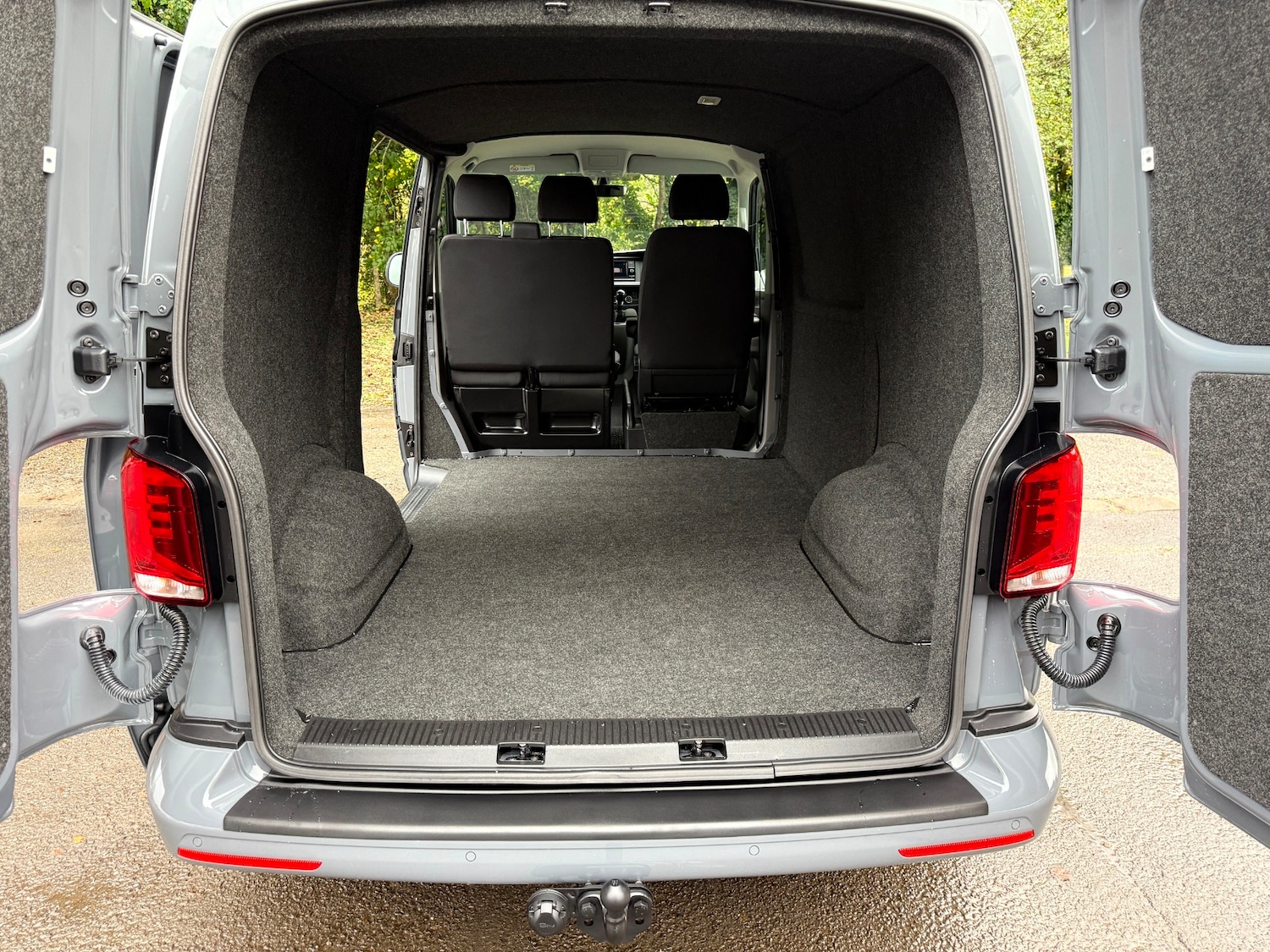 Used Volkswagen Transporter 2023 for sale - 76471401: Photo 11