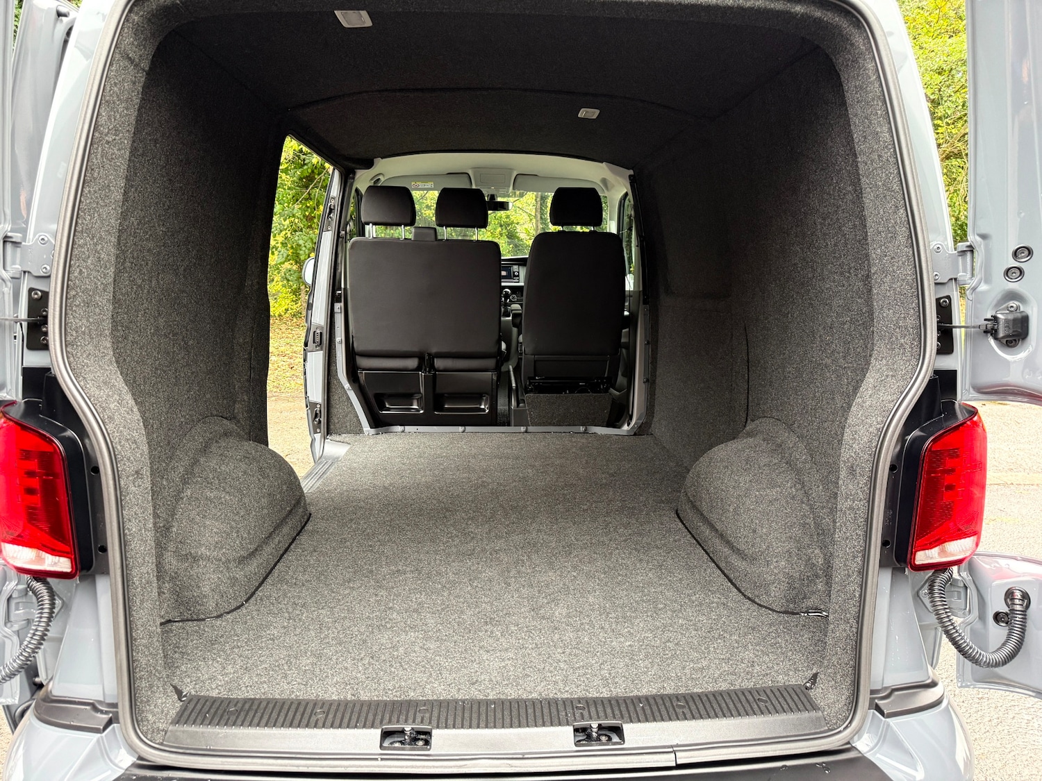 Used Volkswagen Transporter 2023 for sale - 76471401: Photo 14