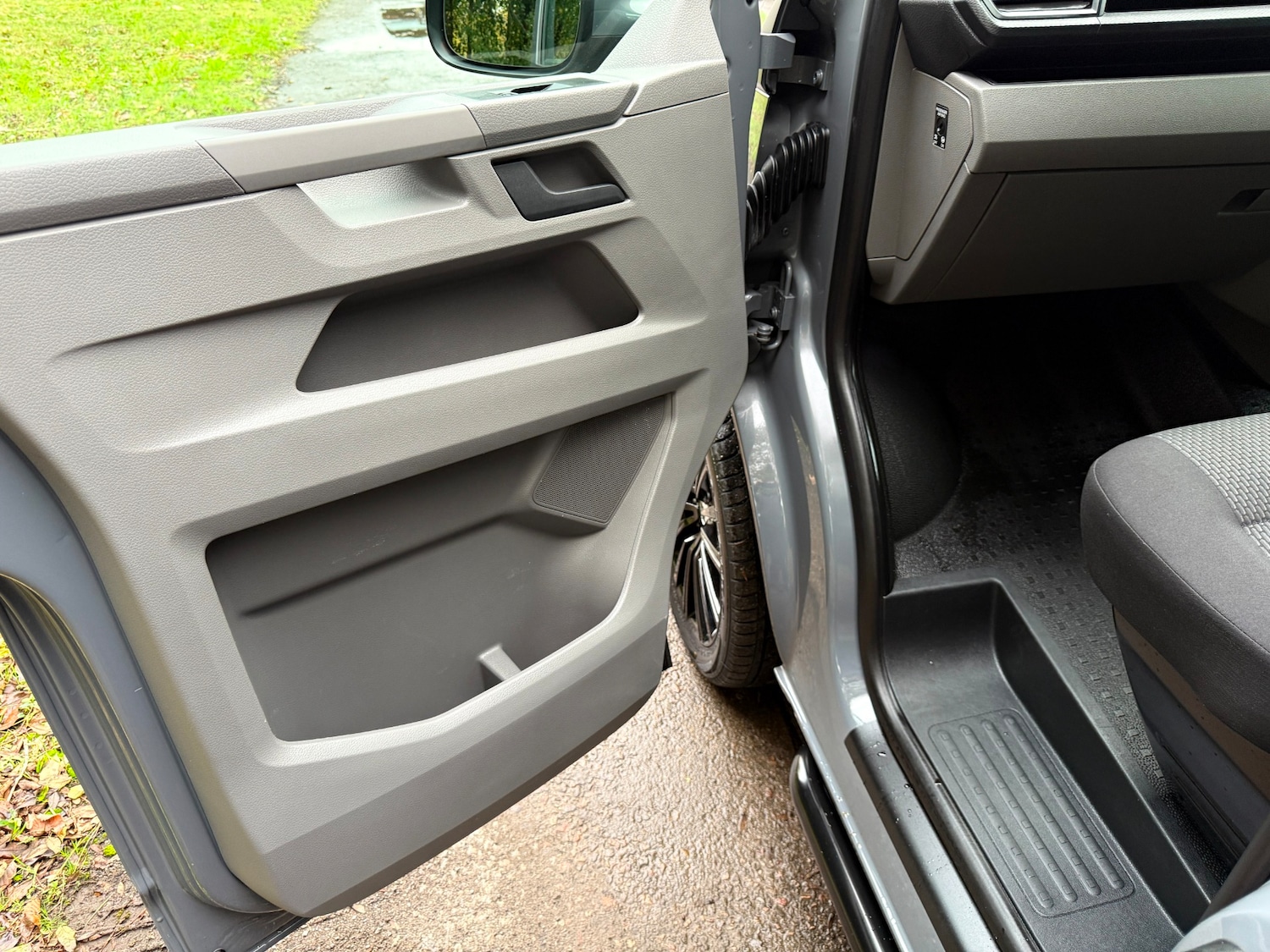 Used Volkswagen Transporter 2023 for sale - 76471401: Photo 16