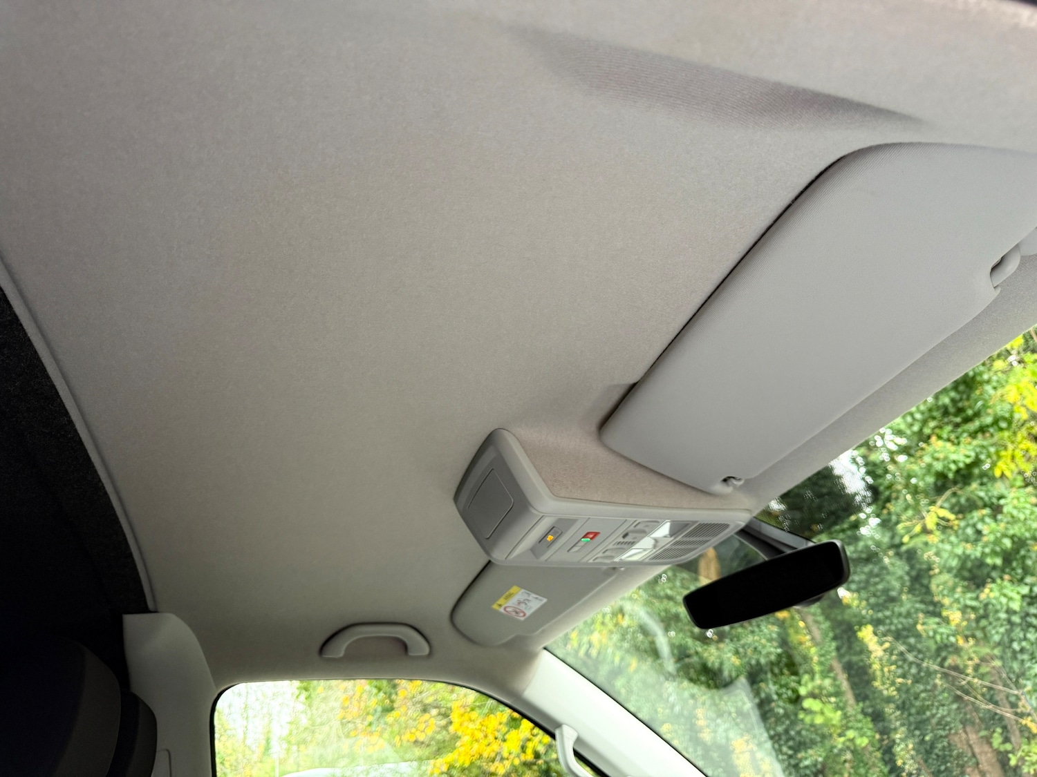 Used Volkswagen Transporter 2023 for sale - 76471401: Photo 20