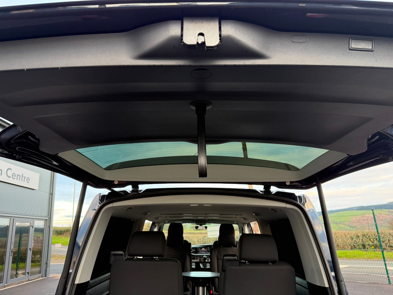 Used Volkswagen Caravelle 2020 for sale - 78079372: Photo 15