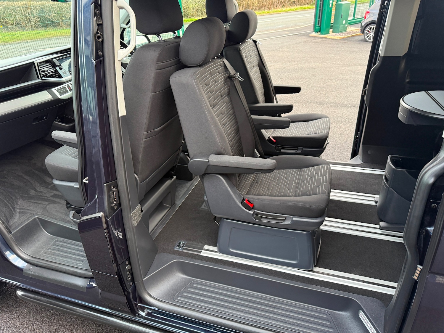 Used Volkswagen Caravelle 2020 for sale - 78079372: Photo 16