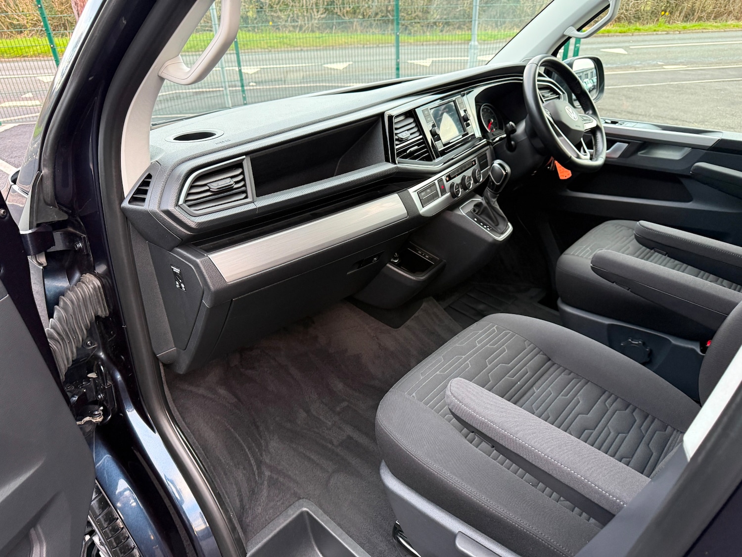 Used Volkswagen Caravelle 2020 for sale - 78079372: Photo 19