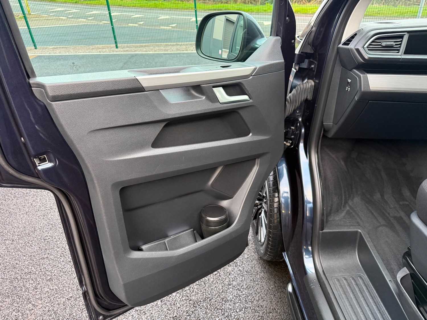 Used Volkswagen Caravelle 2020 for sale - 78079372: Photo 21