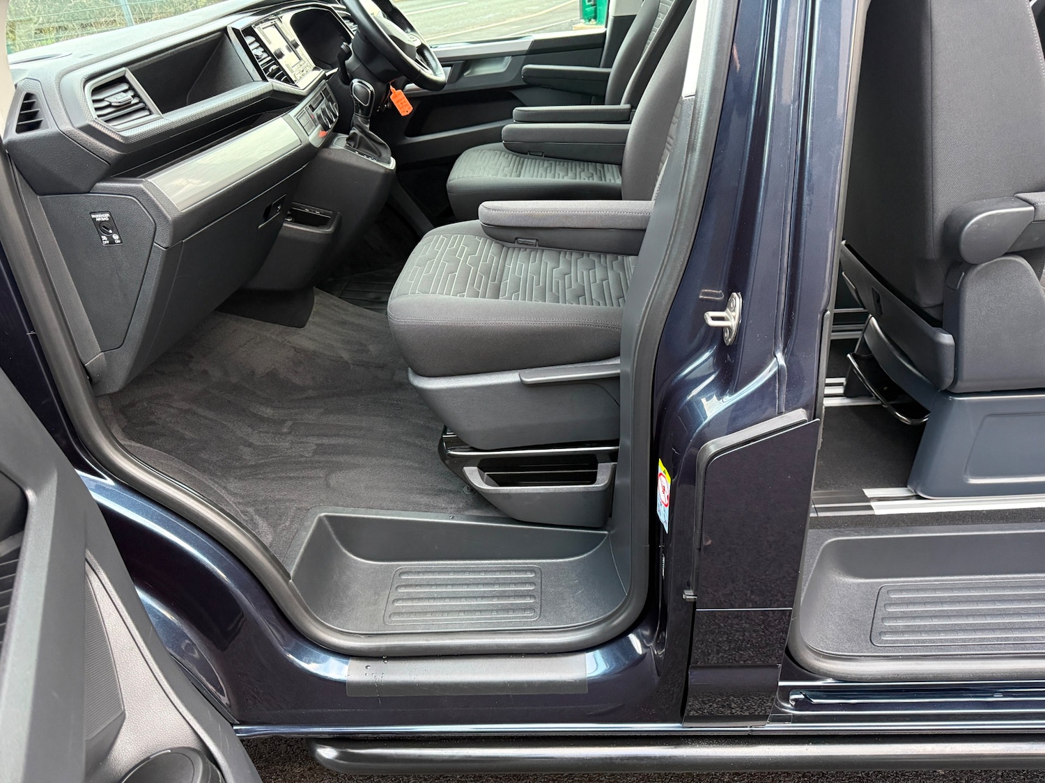 Used Volkswagen Caravelle 2020 for sale - 78079372: Photo 22