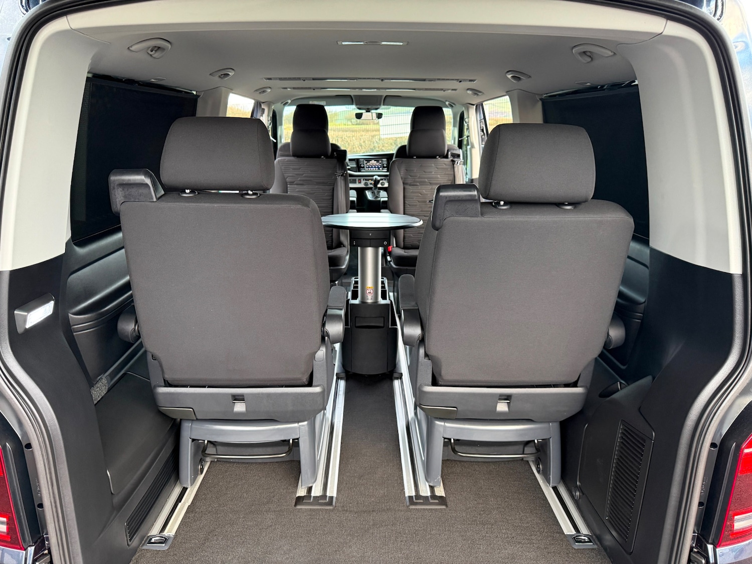 Used Volkswagen Caravelle 2020 for sale - 78079372: Photo 3