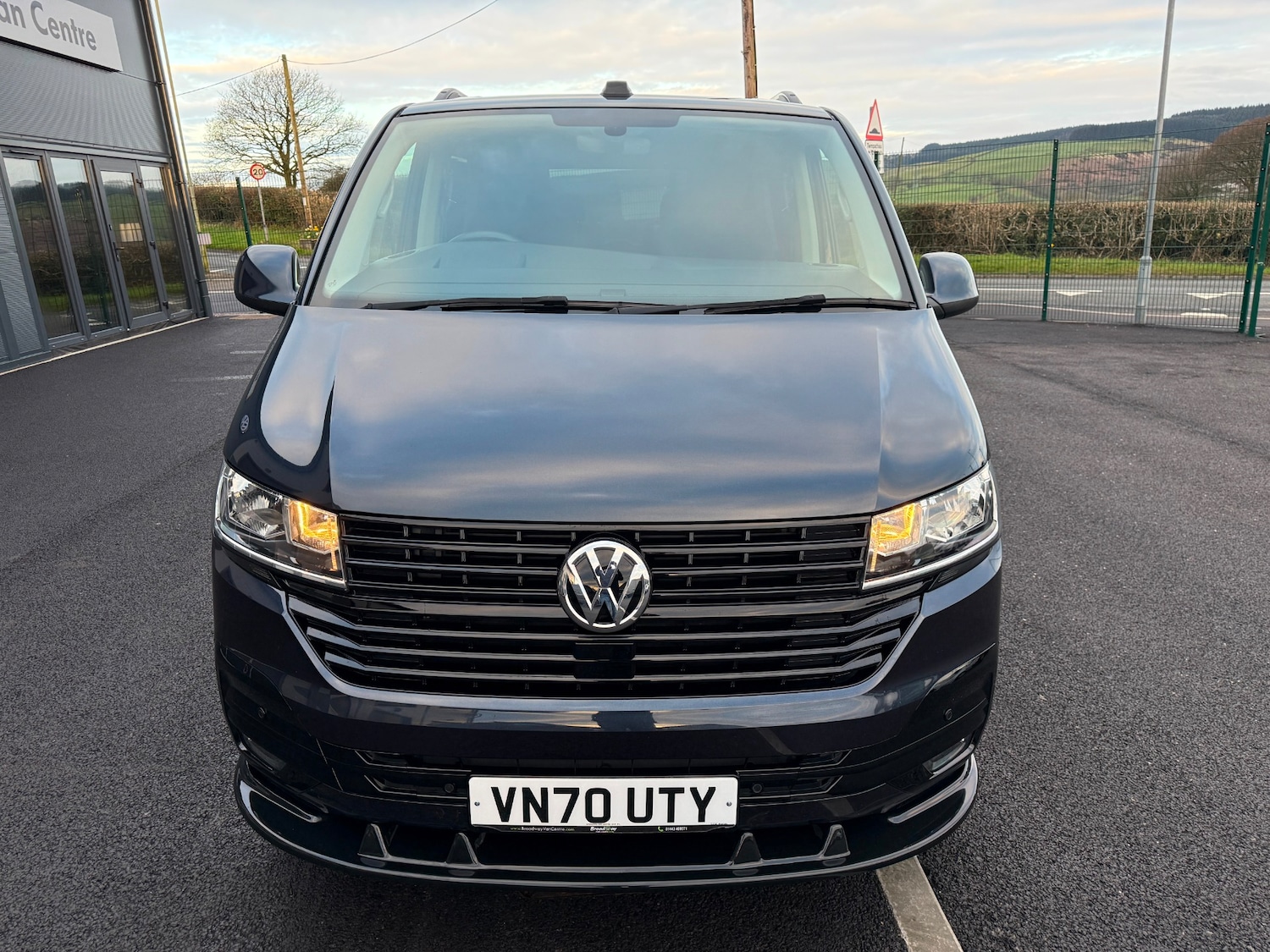 Used Volkswagen Caravelle 2020 for sale - 78079372: Photo 5