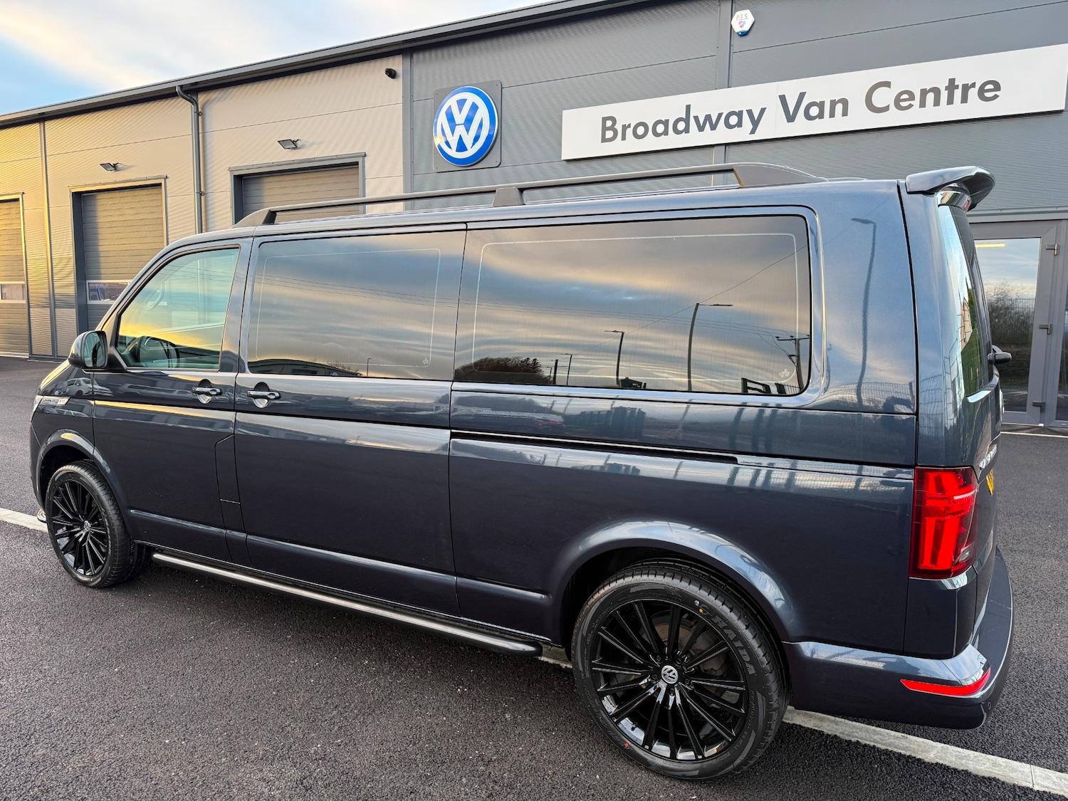 Used Volkswagen Caravelle 2020 for sale - 78079372: Photo 7