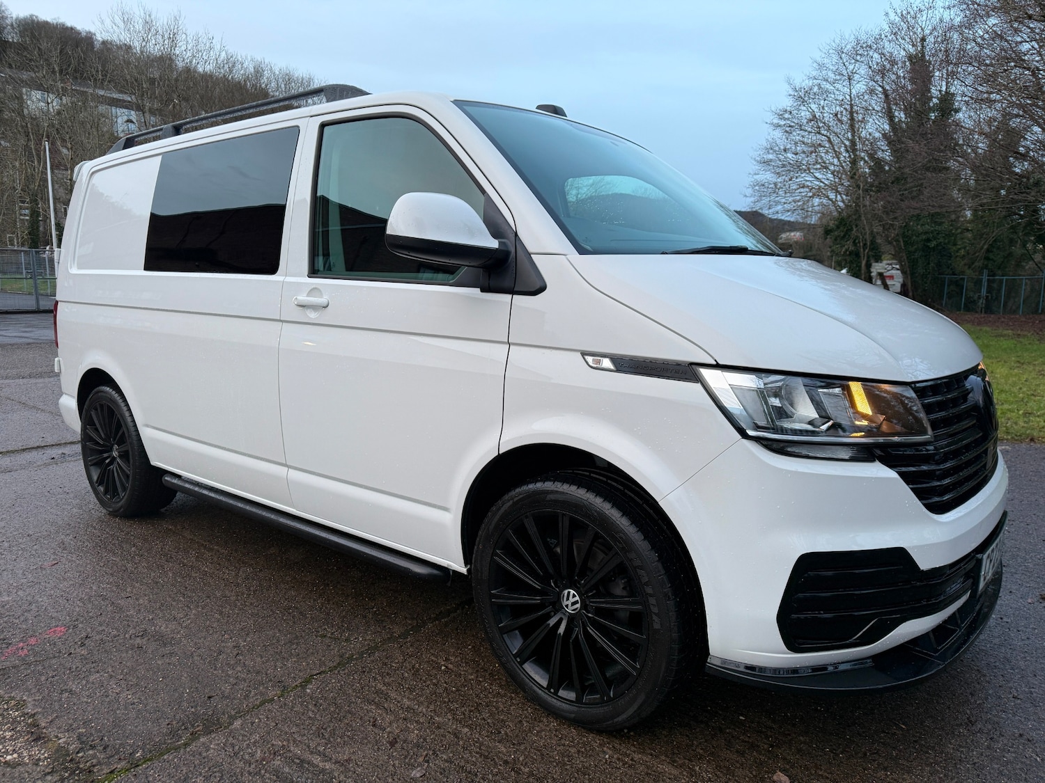Used Volkswagen Transporter 2023 for sale - 77154736: Photo 2