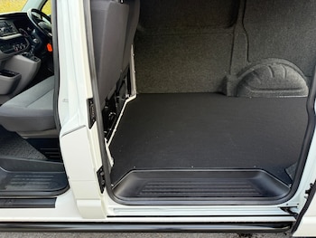 Used Volkswagen Transporter 2021 for sale - 75289485: Photo
