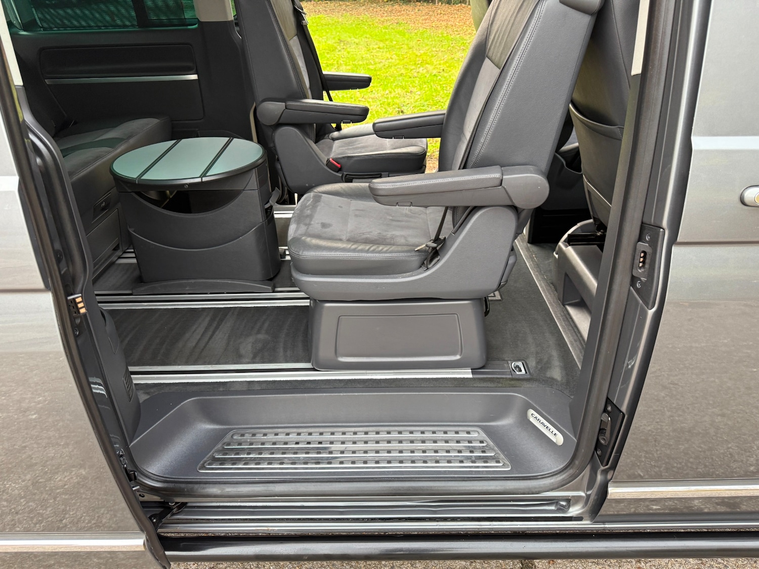 Used Volkswagen Caravelle 2014 for sale - 76566466: Photo 14