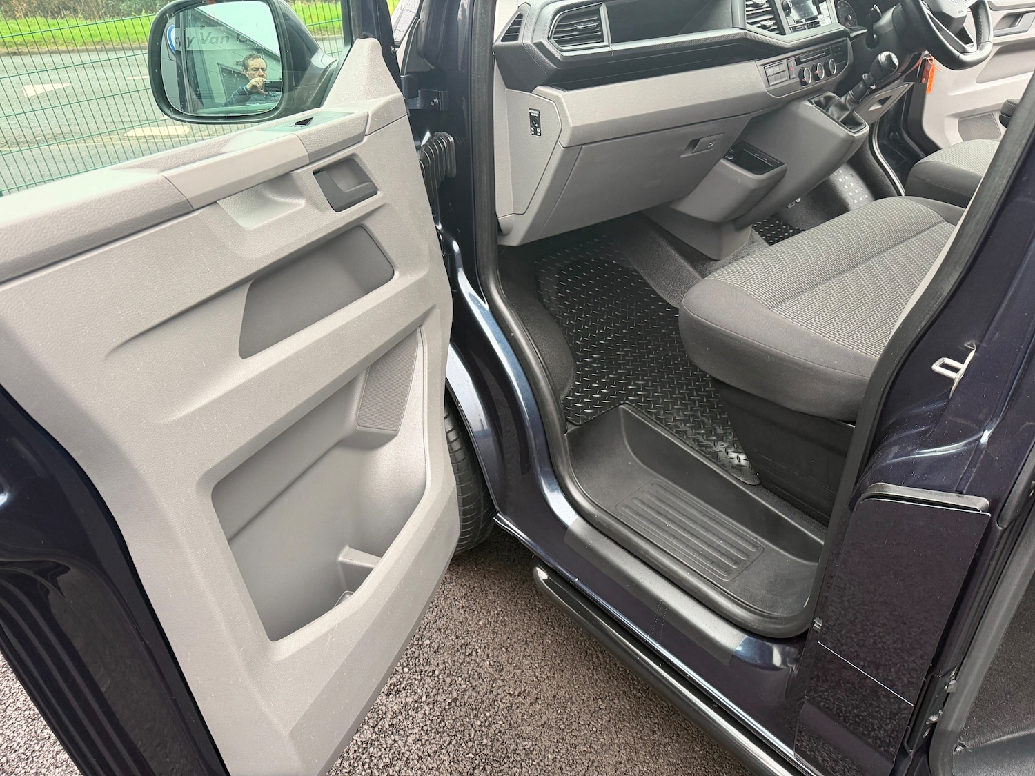 Used Volkswagen Transporter 2023 for sale - 77807557: Photo 17