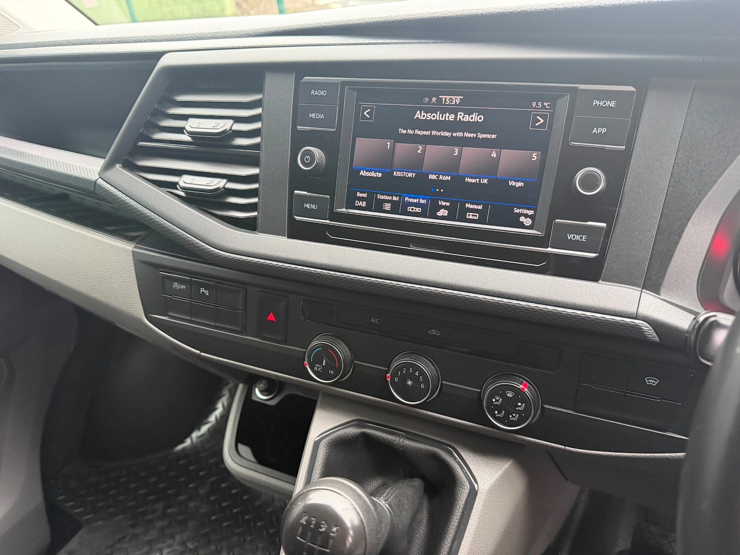 Used Volkswagen Transporter 2023 for sale - 77807557: Photo 22