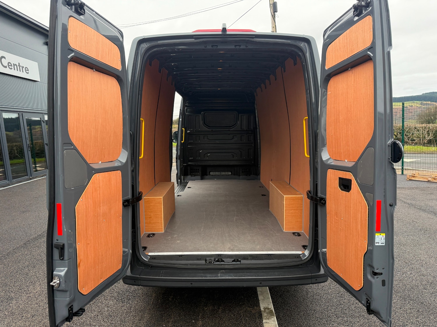 Used Volkswagen Crafter 2024 for sale - 77379468: Photo 10