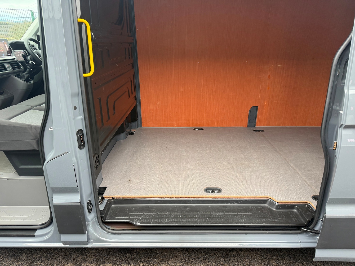 Used Volkswagen Crafter 2024 for sale - 77379468: Photo 4