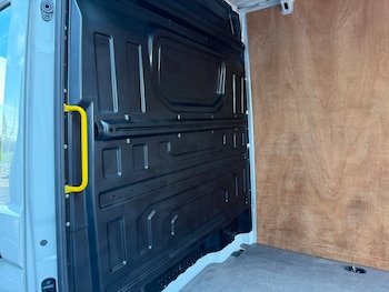 Used Volkswagen Crafter 2023 for sale - 78155742: Photo