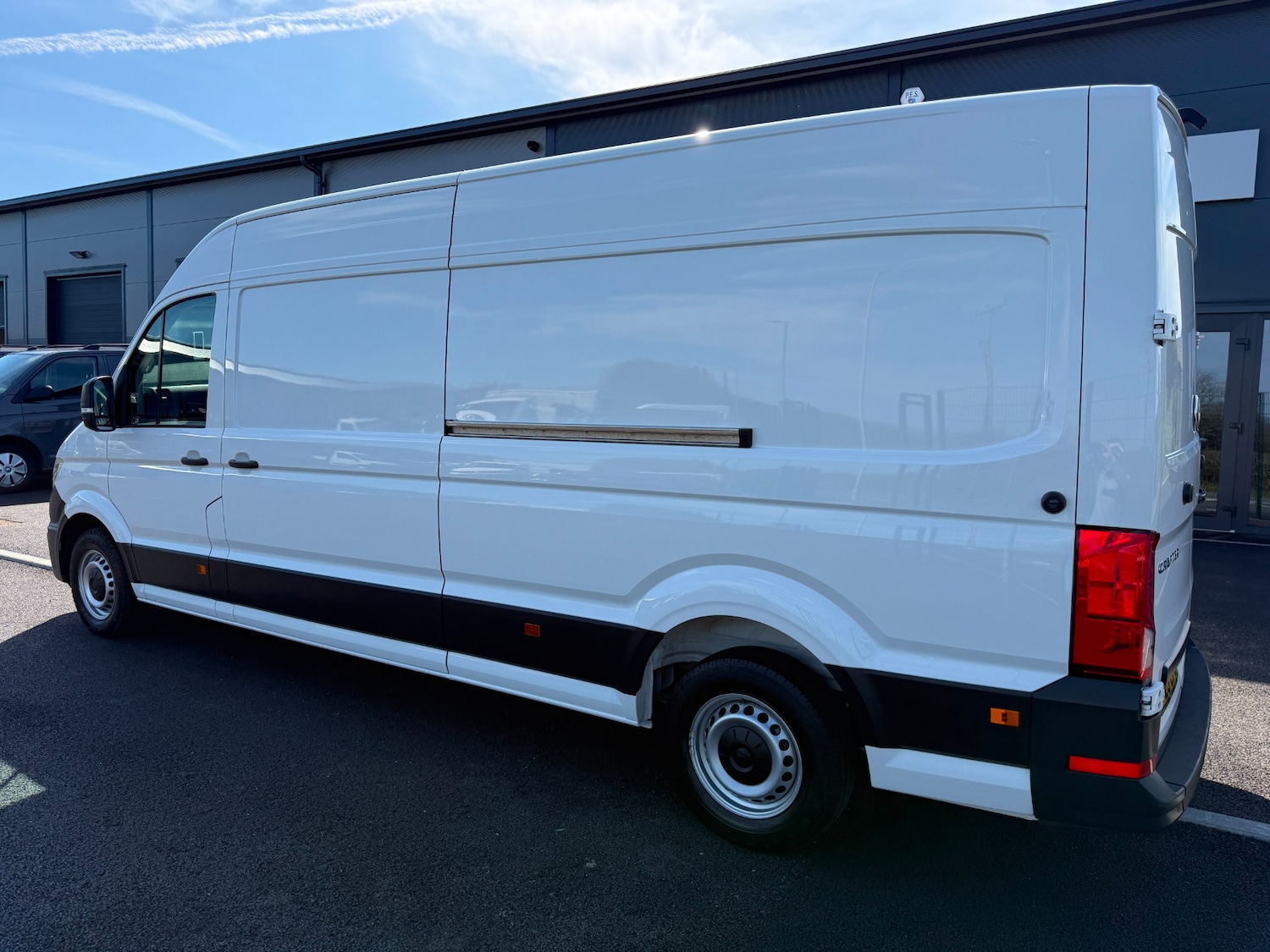 Used Volkswagen Crafter 2023 for sale - 78155742: Photo 5