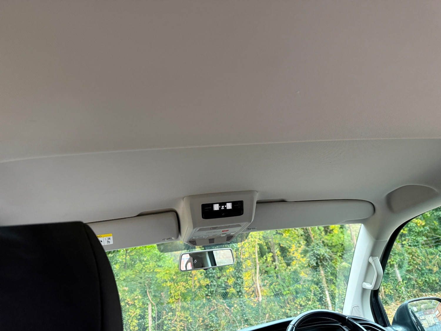 Used Volkswagen Transporter Shuttle 2020 for sale - 76392413: Photo 12