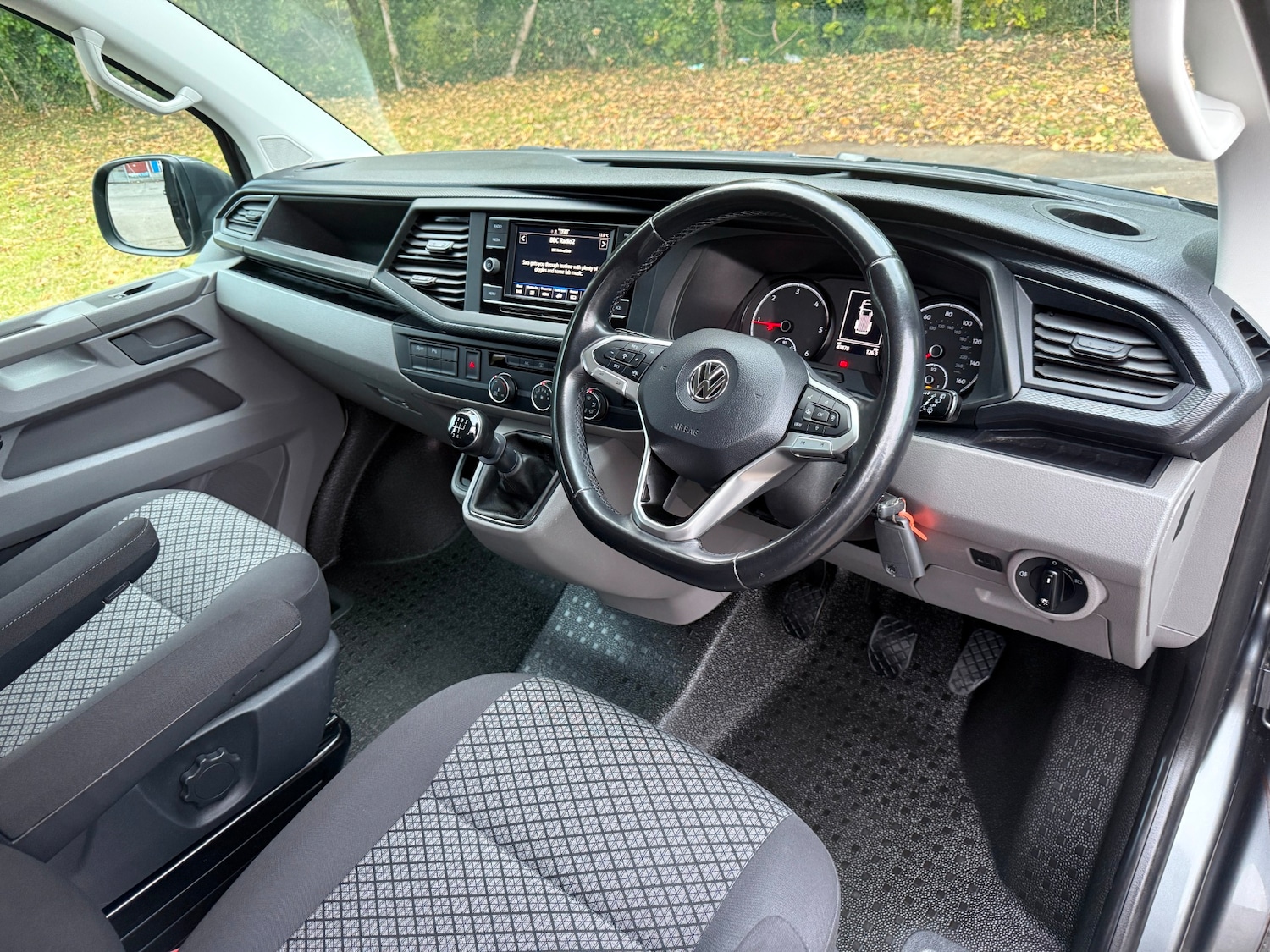 Used Volkswagen Transporter Shuttle 2020 for sale - 76392413: Photo 21