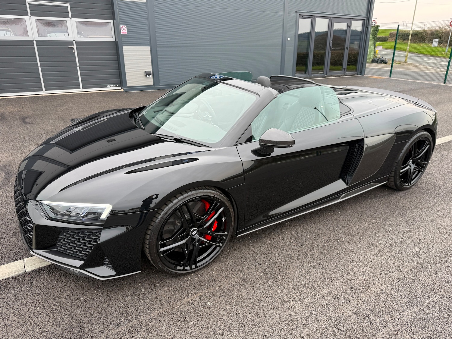 Used Audi R8 2021 for sale - 78178273: Photo 4