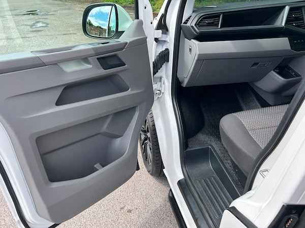 Used Volkswagen Transporter 2023 for sale - 75215199: Photo 23
