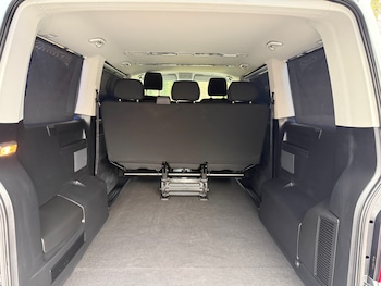 Used Volkswagen Transporter 2020 for sale - 77008509: Photo