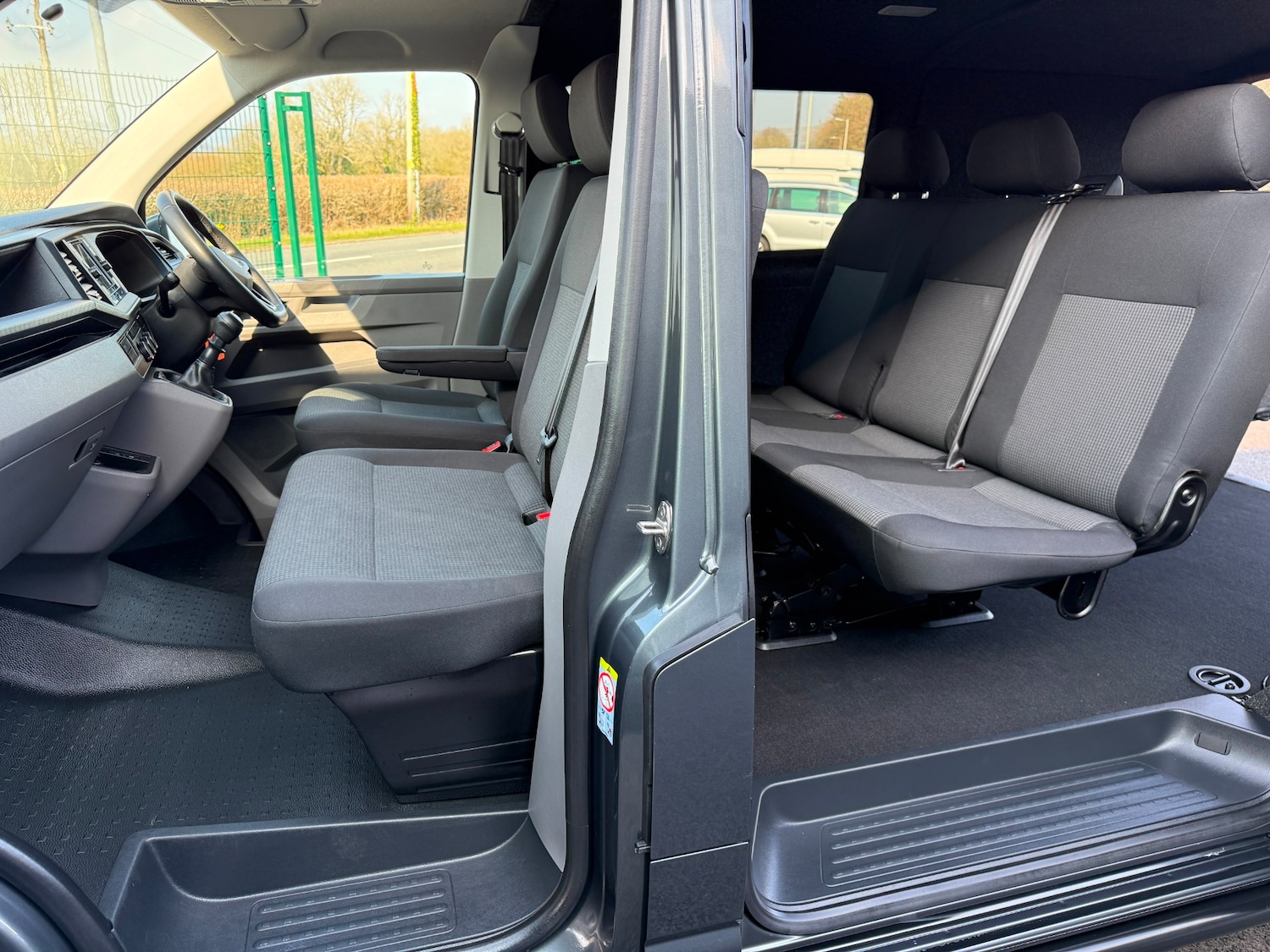 Used Volkswagen Transporter 2024 for sale - 77985054: Photo 18