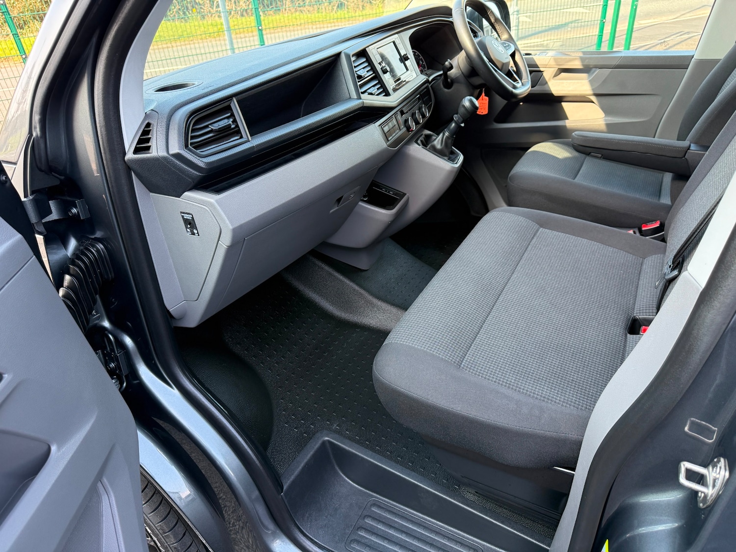 Used Volkswagen Transporter 2024 for sale - 77985054: Photo 19