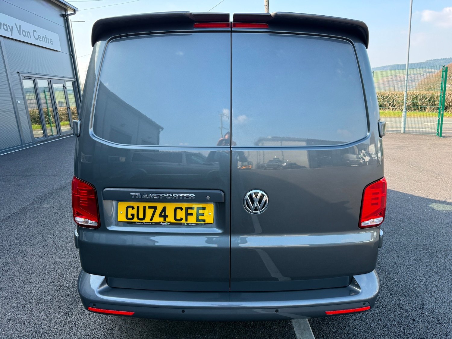 Used Volkswagen Transporter 2024 for sale - 77985054: Photo 9