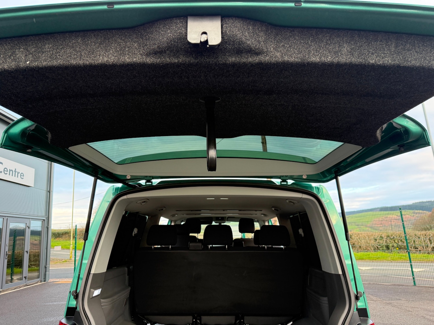 Used Volkswagen Transporter Shuttle 2021 for sale - 78079373: Photo 11