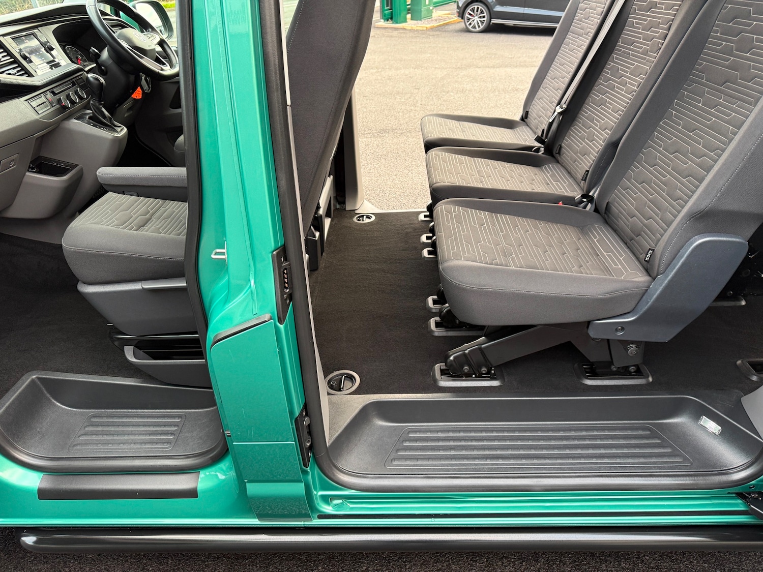 Used Volkswagen Transporter Shuttle 2021 for sale - 78079373: Photo 13