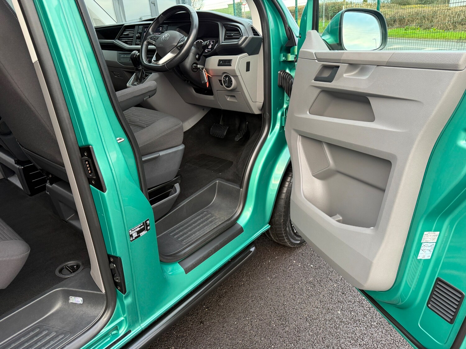 Used Volkswagen Transporter Shuttle 2021 for sale - 78079373: Photo 17