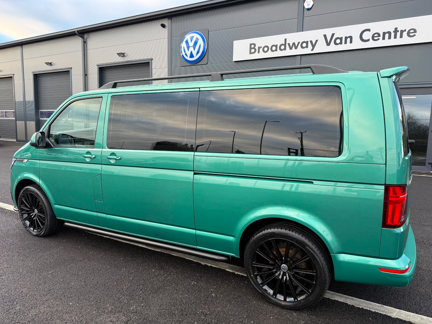 Used Volkswagen Transporter Shuttle 2021 for sale - 78079373: Photo 9