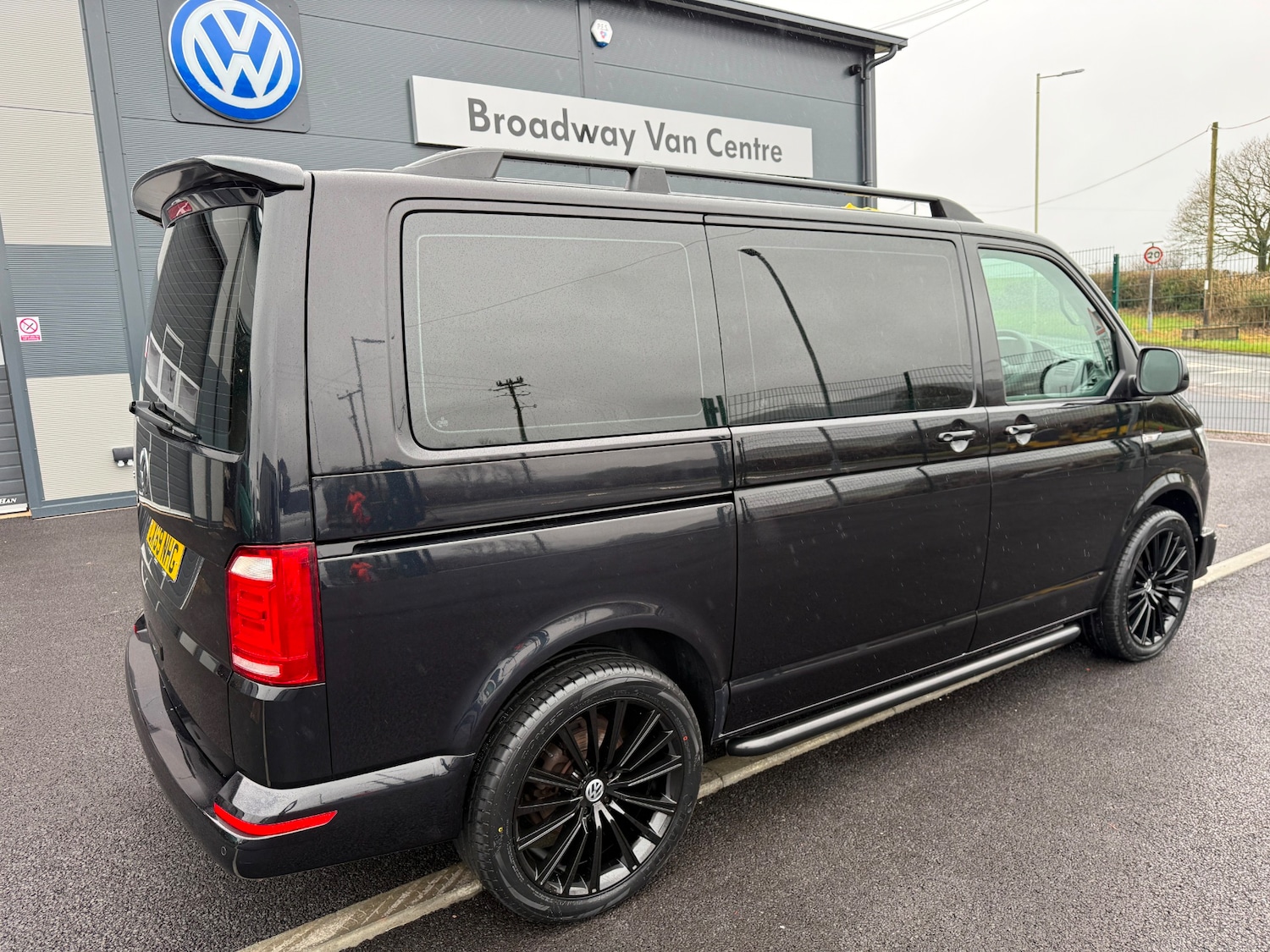 Used Volkswagen Transporter Shuttle 2020 for sale - 77530556: Photo 8