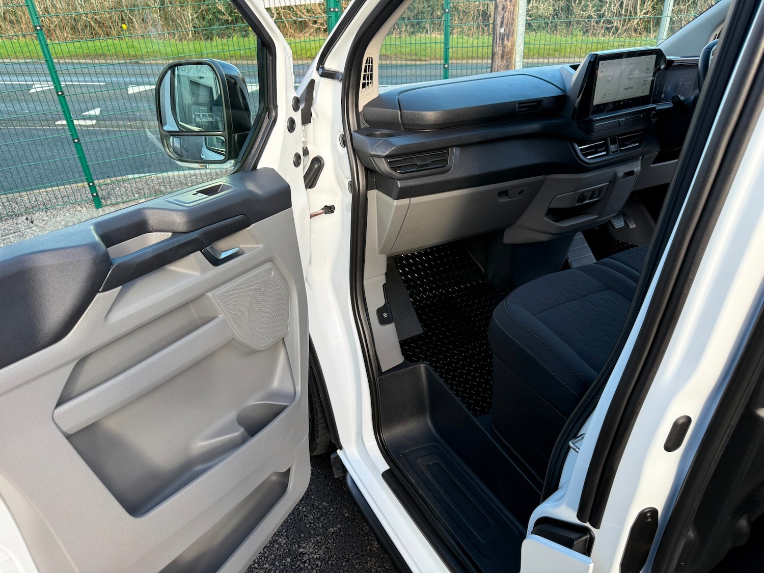 Used Ford Transit Custom 2024 for sale - 77932890: Photo 16