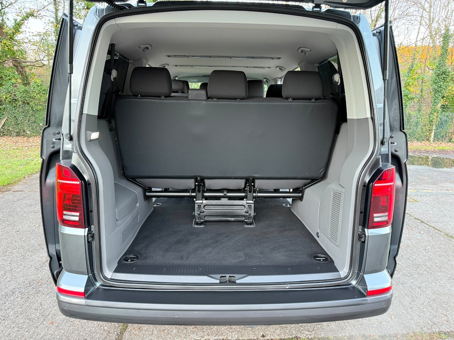 Used Volkswagen Transporter 2020 for sale - 76471402: Photo 10