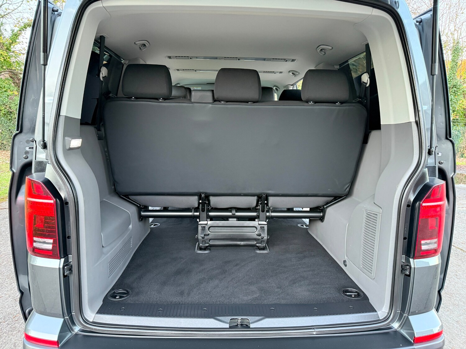 Used Volkswagen Transporter 2020 for sale - 76471402: Photo 11