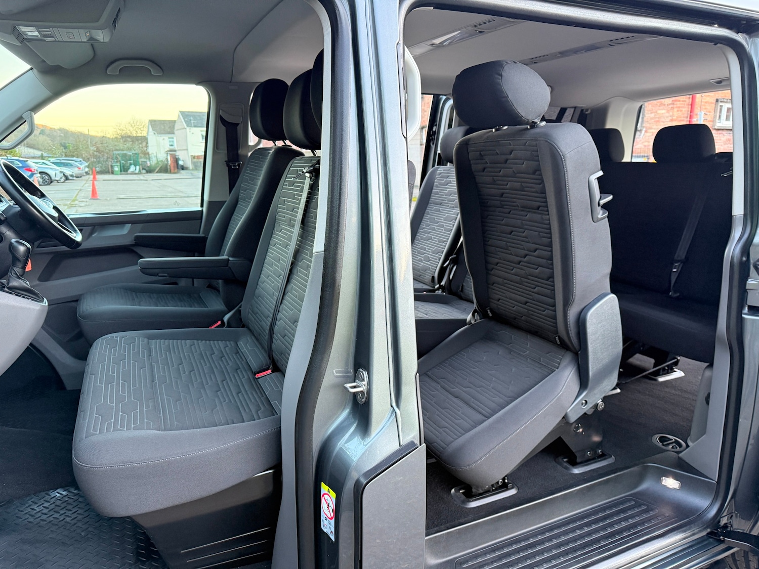 Used Volkswagen Transporter 2020 for sale - 76471402: Photo 20