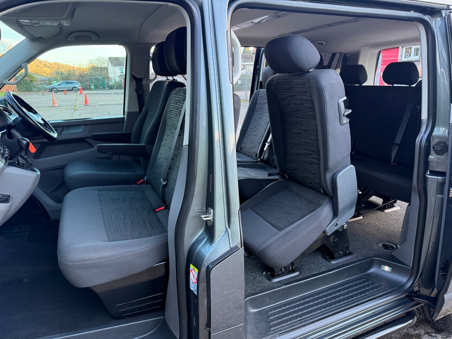 Used Volkswagen Transporter 2020 for sale - 76471403: Photo 14