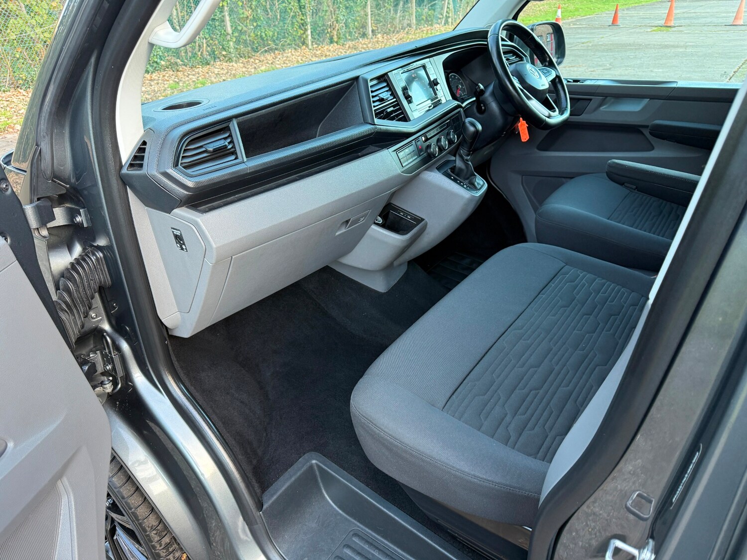 Used Volkswagen Transporter 2020 for sale - 76471403: Photo 18