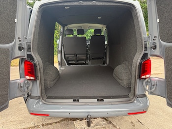 Used Volkswagen Transporter 2022 for sale - 75561940: Photo