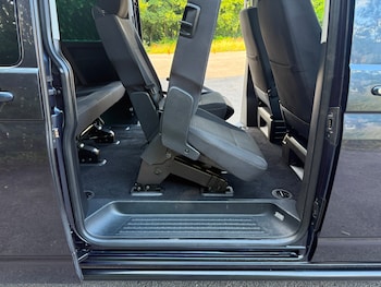 Used Volkswagen Transporter 2019 for sale - 75536630: Photo