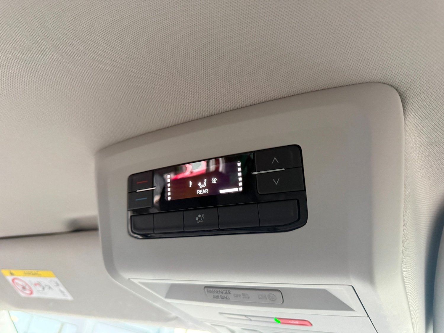 Used Volkswagen Transporter Shuttle 2021 for sale - 77385623: Photo 12