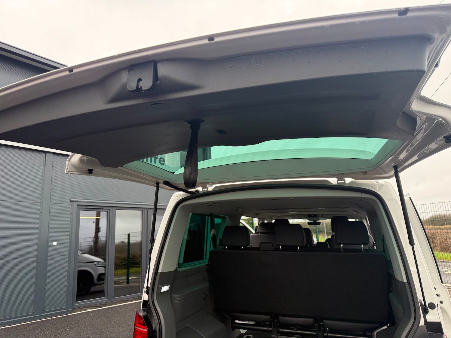 Used Volkswagen Transporter Shuttle 2021 for sale - 77385623: Photo 14