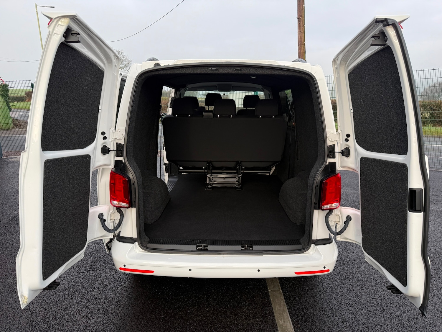 Used Volkswagen Transporter for sale - 77663706: Photo 11