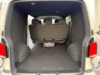 Used Volkswagen Transporter 2020 for sale - 77663706: Photo