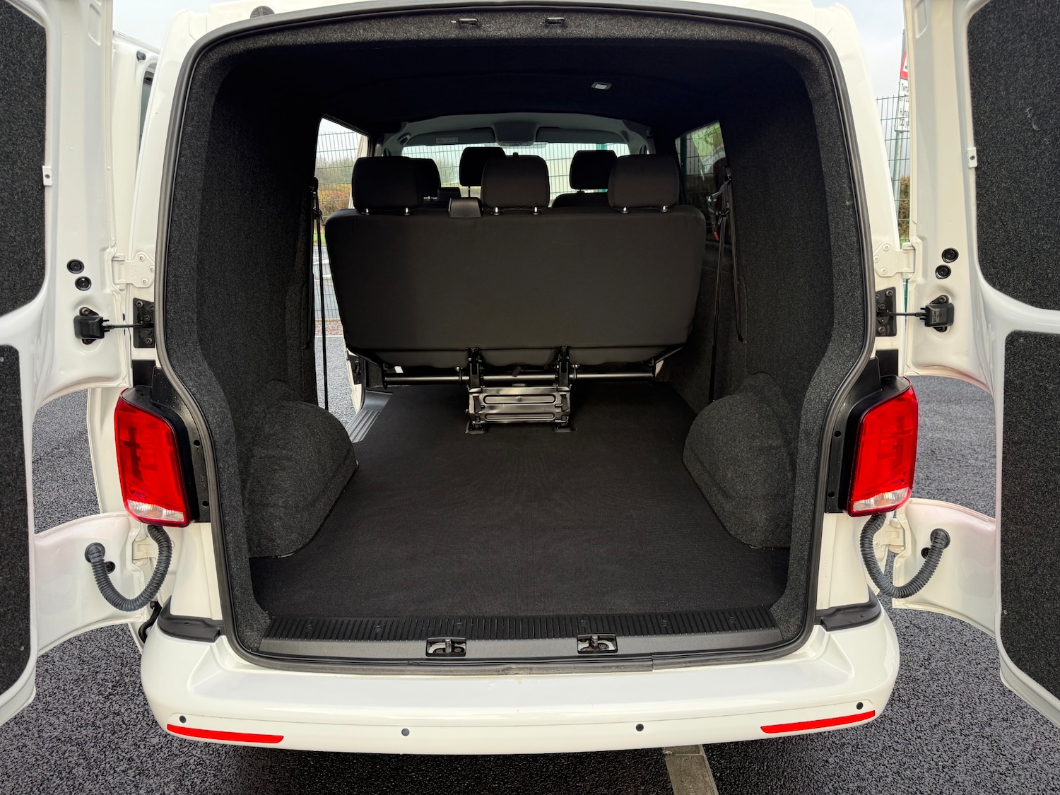 Used Volkswagen Transporter for sale - 77663706: Photo 9