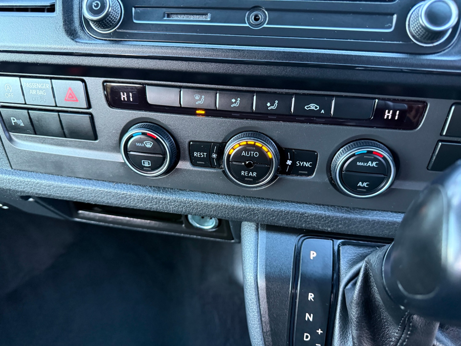 Used Volkswagen Transporter Shuttle 2019 for sale - 76919911: Photo 19