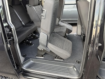 Used Volkswagen Transporter Shuttle 2020 for sale - 79105483: Photo