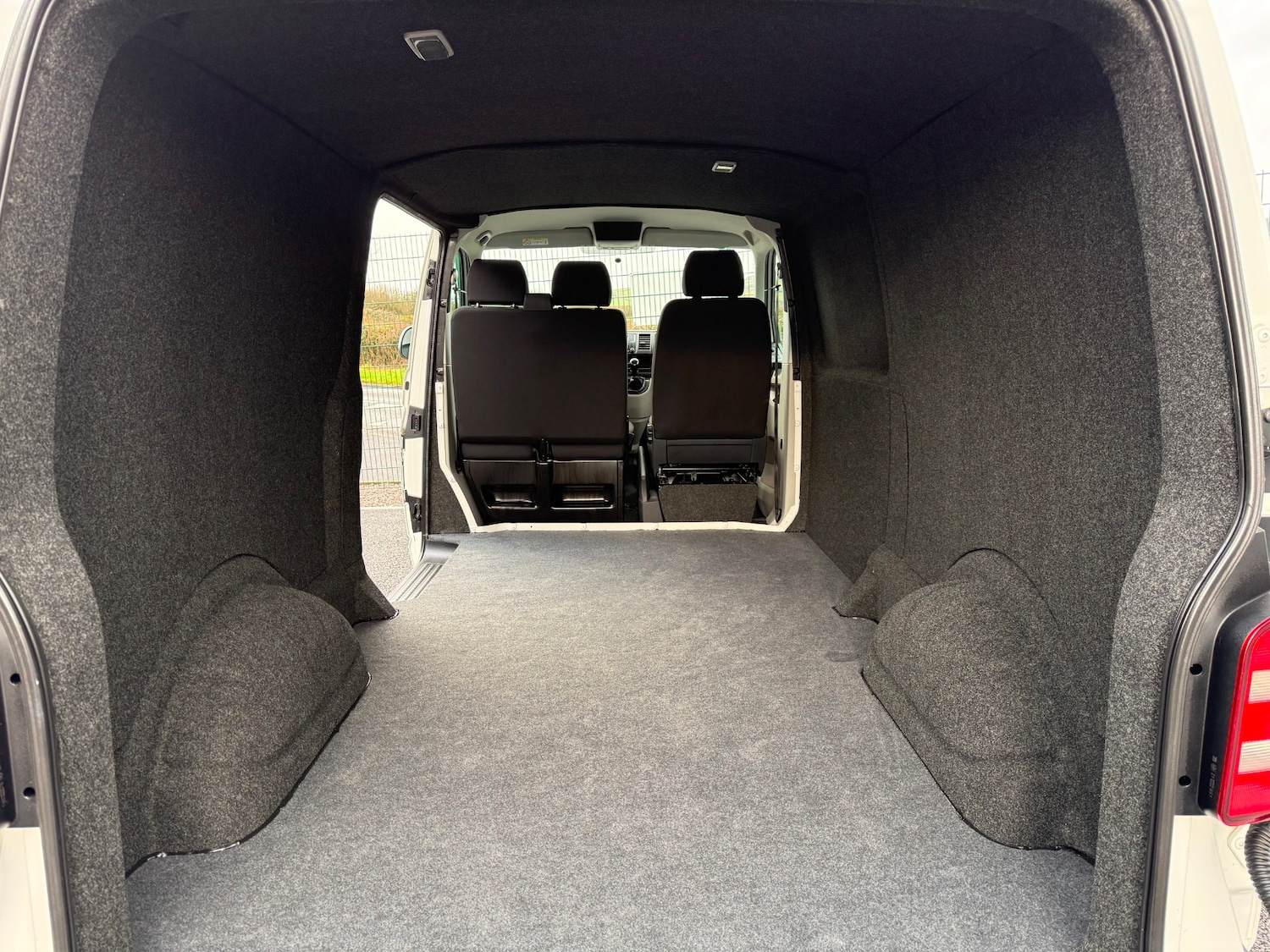 Used Volkswagen Transporter 2019 for sale - 77663707: Photo 4